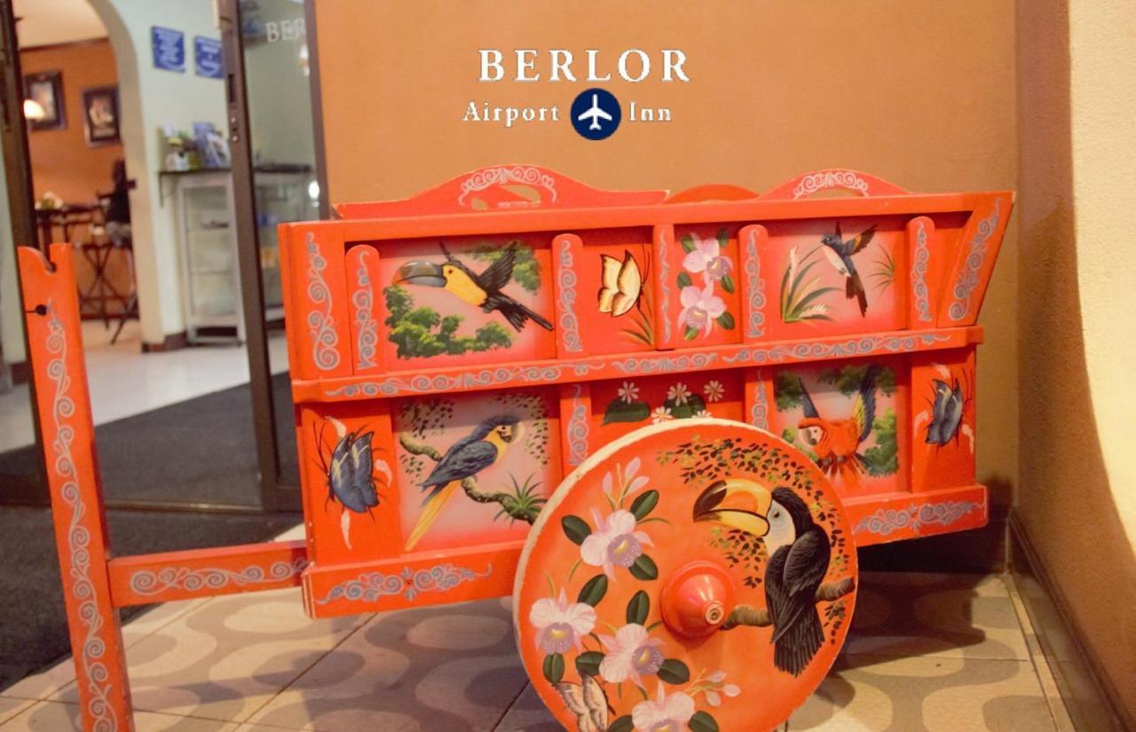 Berlor Airport Inn Rio Segundo Ngoại thất bức ảnh