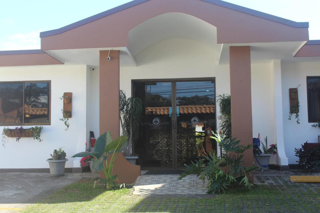 Berlor Airport Inn Rio Segundo Ngoại thất bức ảnh