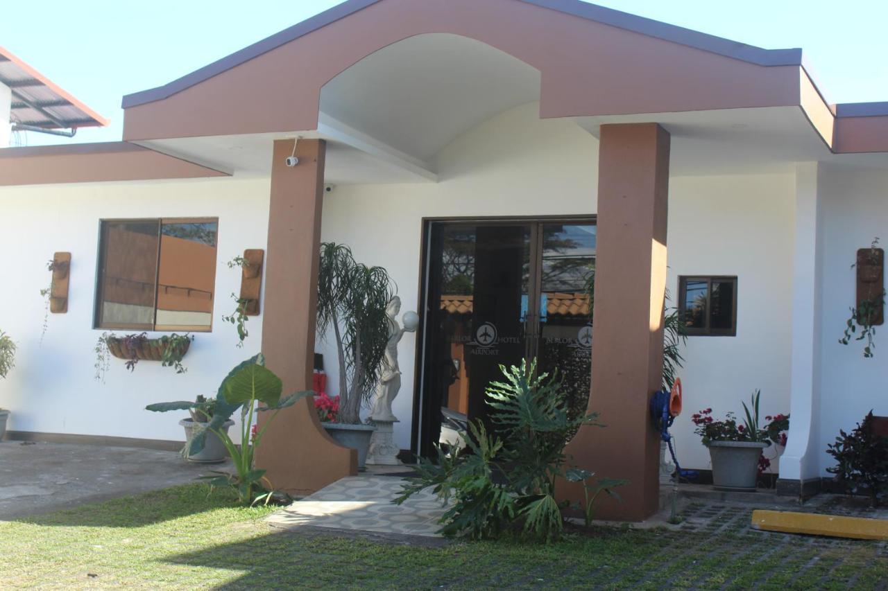 Berlor Airport Inn Rio Segundo Ngoại thất bức ảnh