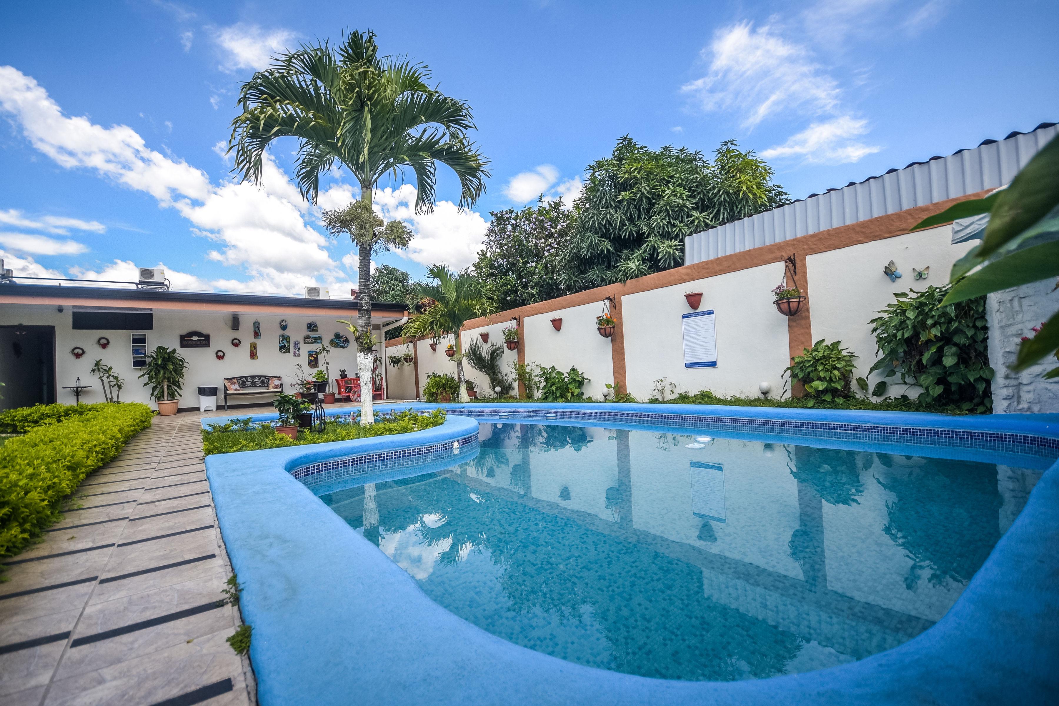 Berlor Airport Inn Rio Segundo Ngoại thất bức ảnh