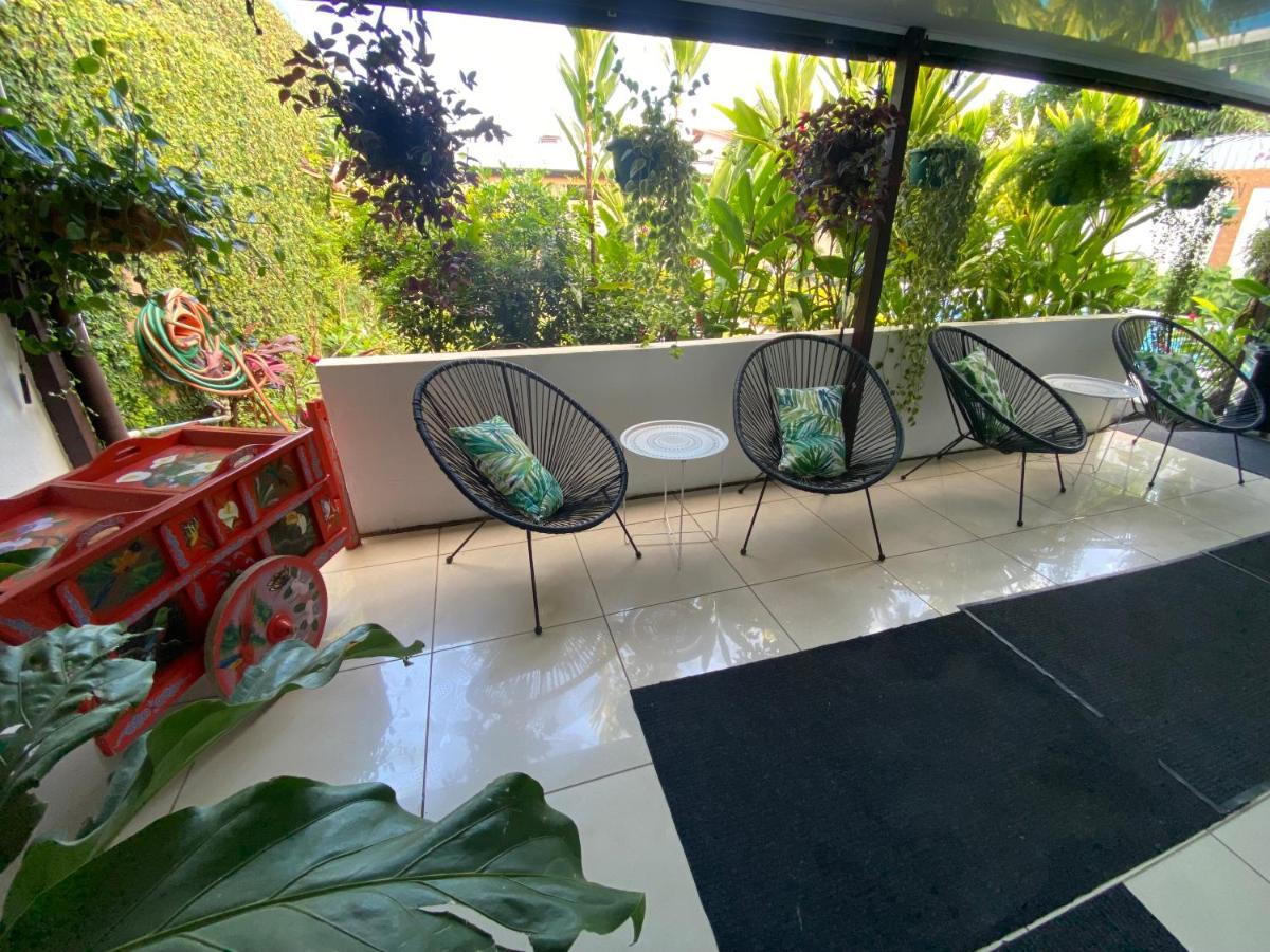 Berlor Airport Inn Rio Segundo Ngoại thất bức ảnh