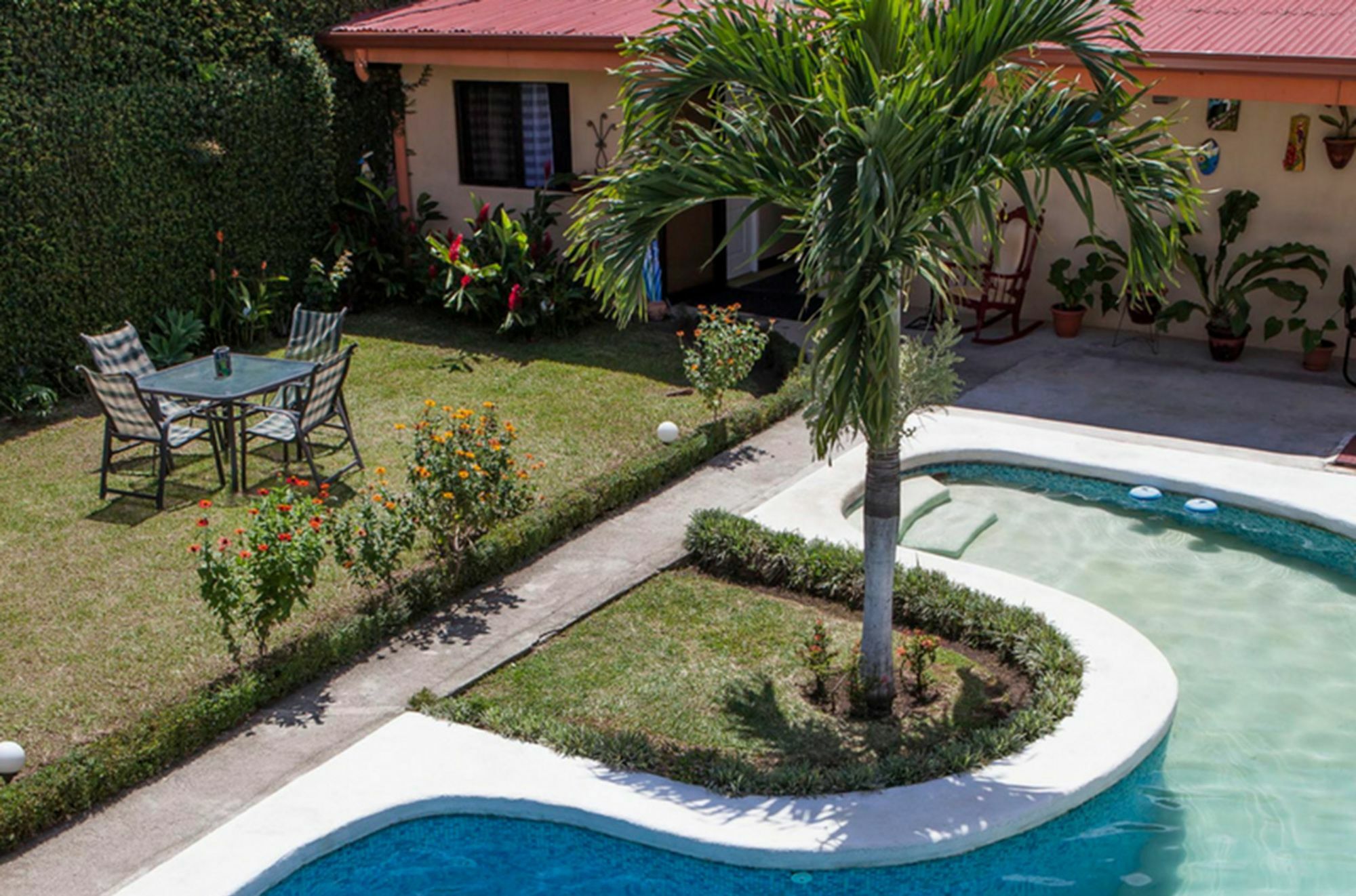 Berlor Airport Inn Rio Segundo Ngoại thất bức ảnh